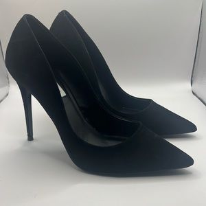 Steve Madden Daisie Sued Heels